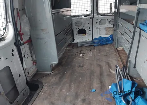 2000 Ford E-350 Super Duty Commercial/Recreational z USA, uszkodzony, nr VIN 1FTSE34L2YHB81454